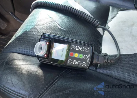 2009 Chevrolet Tahoe Ltz from USA, damaged, VIN 1GNFC33J89R244745